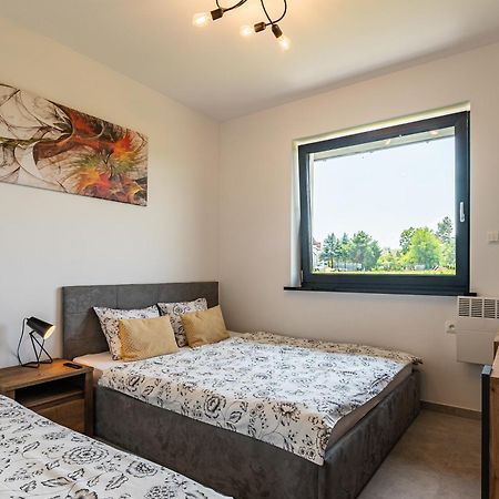 Domki Caloroczne Premium Zator Energylandia Exteriör bild