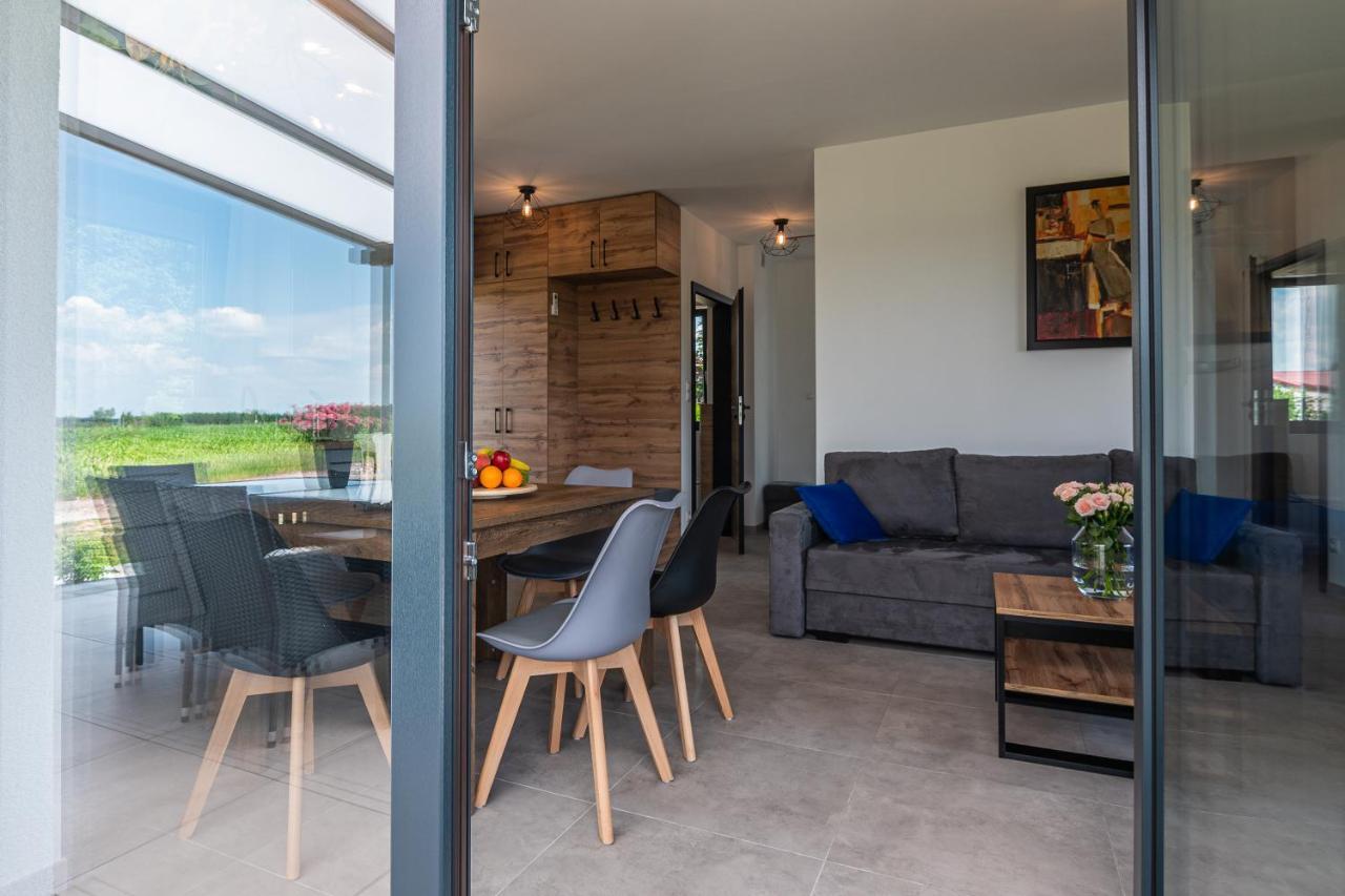 Domki Caloroczne Premium Zator Energylandia Exteriör bild